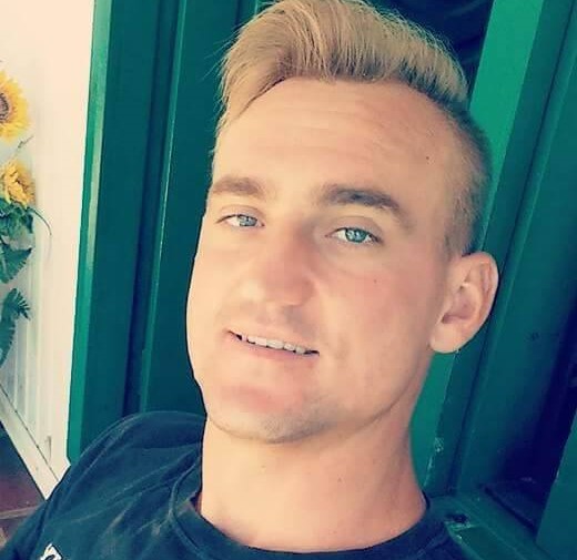 Família gaúcha pede ajuda para encontrar amigo que sumiu em Botucatu Família gaúcha pede ajuda para encontrar amigo que sumiu em Botucatu