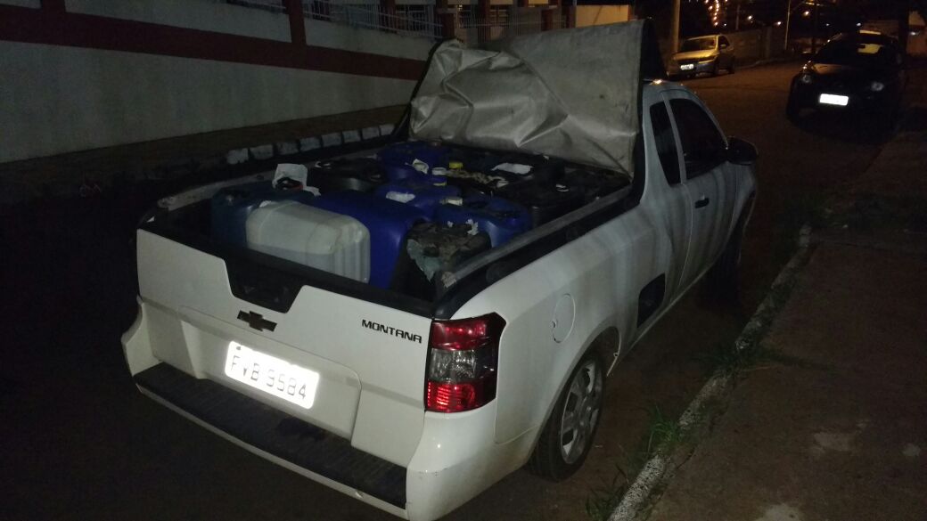 Polícia Rodoviária prende dois por combustível furtado em Pardinho