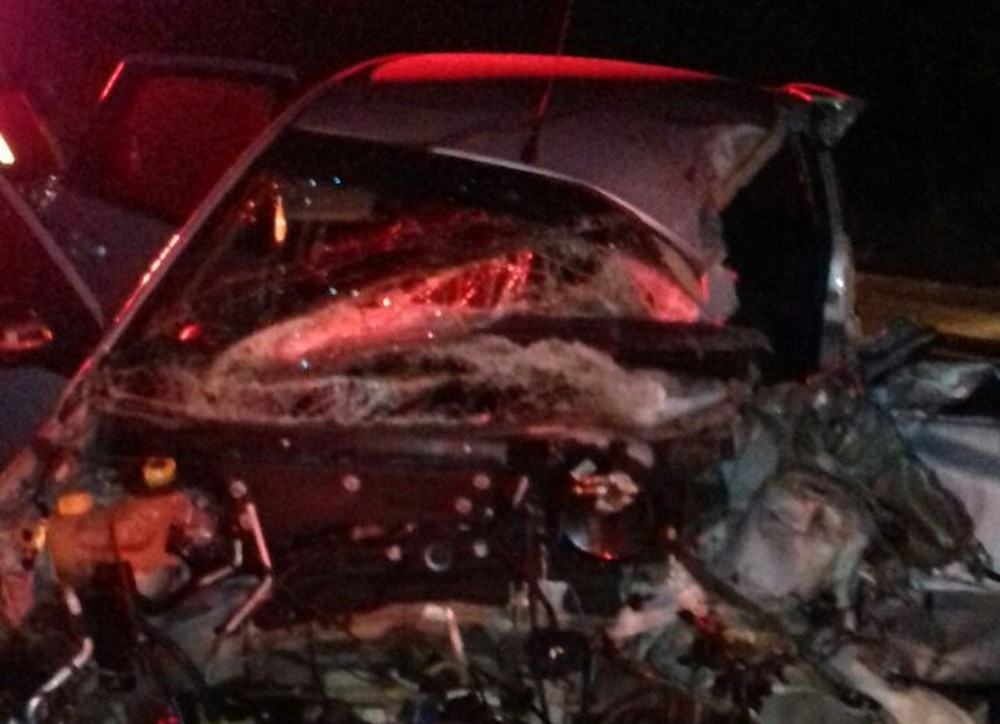 Motorista fica gravemente ferido após bater em caminhonete em rodovia de Jaú Motorista fica gravemente ferido após bater em caminhonete em rodovia de Jaú