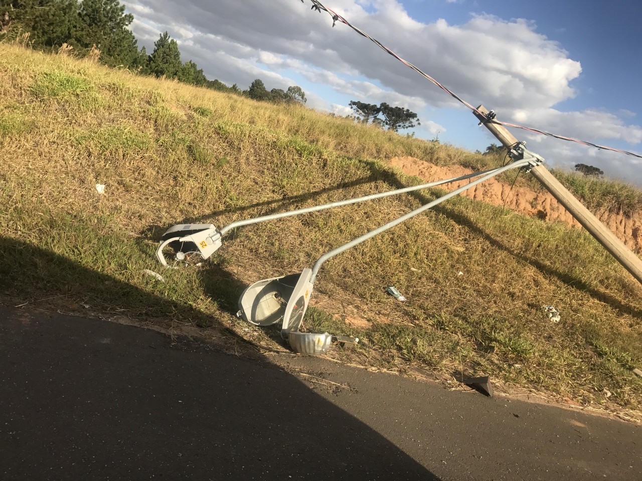Prefeito se reúne com representantes da CPFL e pede melhorias no atendimento em Botucatu
