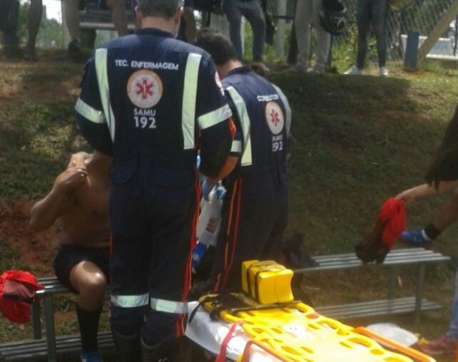 Partida de futebol vira caso de Polícia em Botucatu; jogador foi violentamente agredido