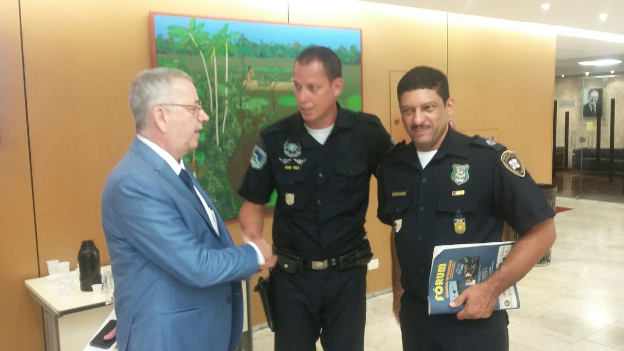 Guardas Municipais do Estado são homenageados na Assembleia Legislativa