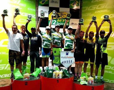 Mountain Bike: Atletas de Botucatu vencem prova de Endurance mais tradicional do país