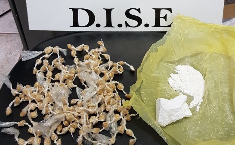 DISE prende homem que iria abastecer ‘biqueira’ de drogas em Botucatu