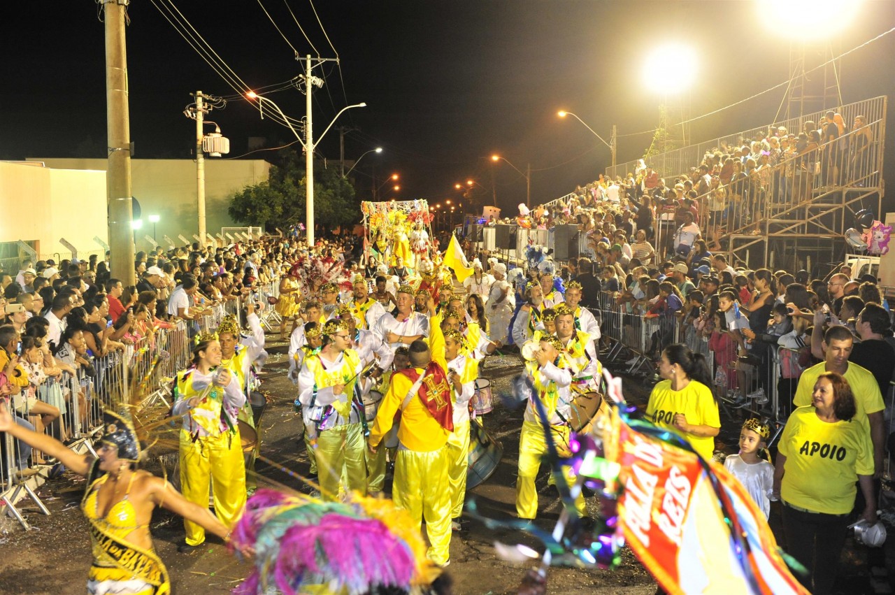 Botucatu terá desfile de blocos na Major Matheus nesta terça-feira, 21