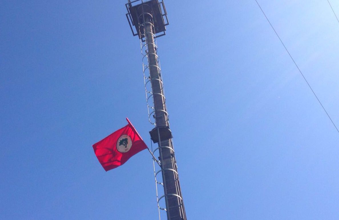 Justiça manda grupo sem-terra sair de área do estado em Rubião Junior