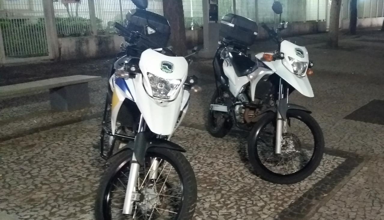 GCM apreende adolescente com maconha na frente de escola no Centro Histórico