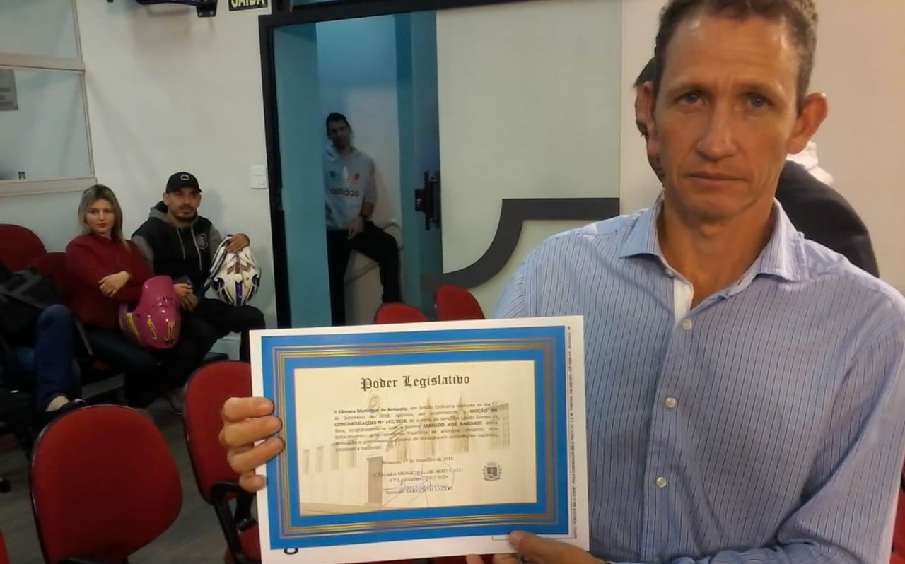 Corredor Marildo Barduco recebe homenagem na Câmara Municipal