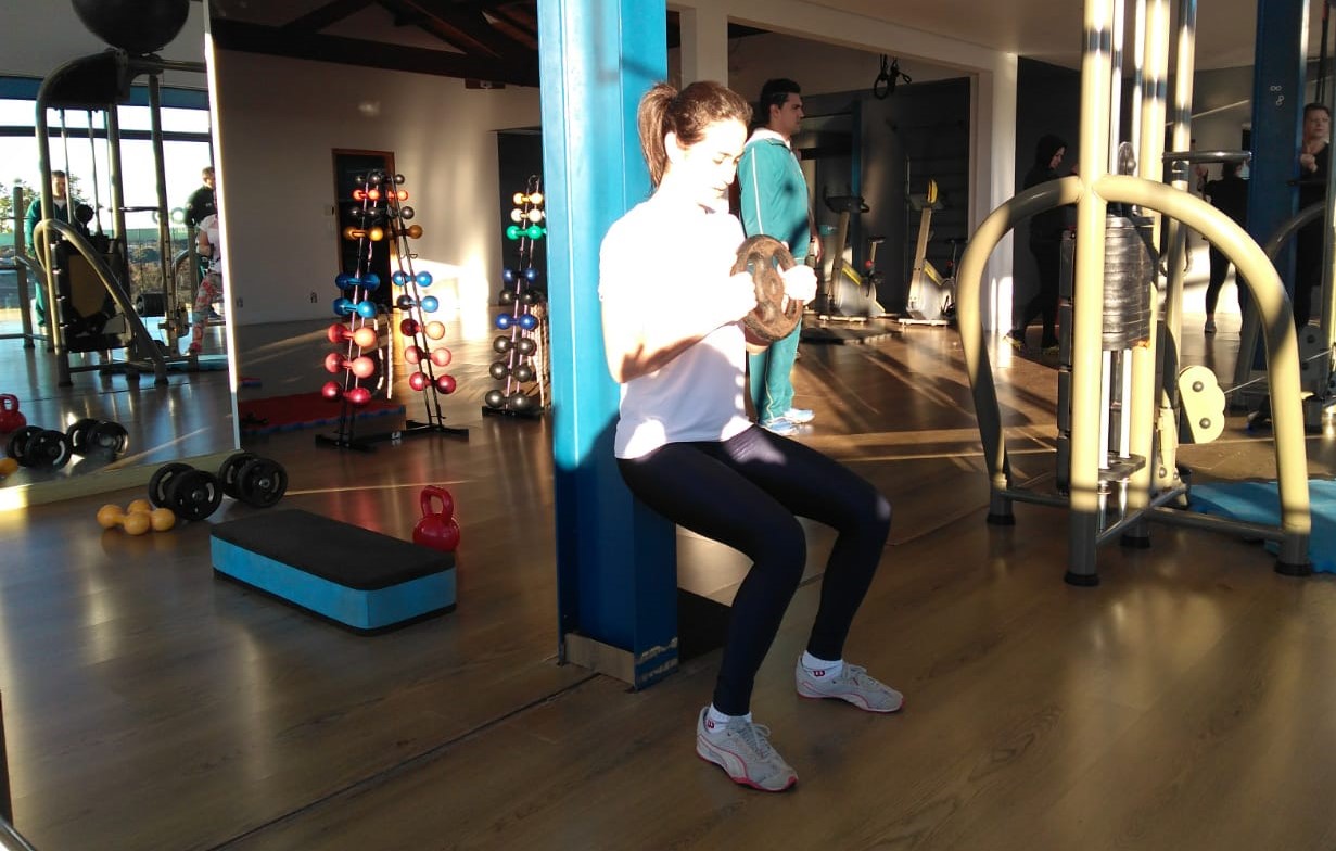 Benefícios dos exercícios isométricos na osteoartrite de joelho