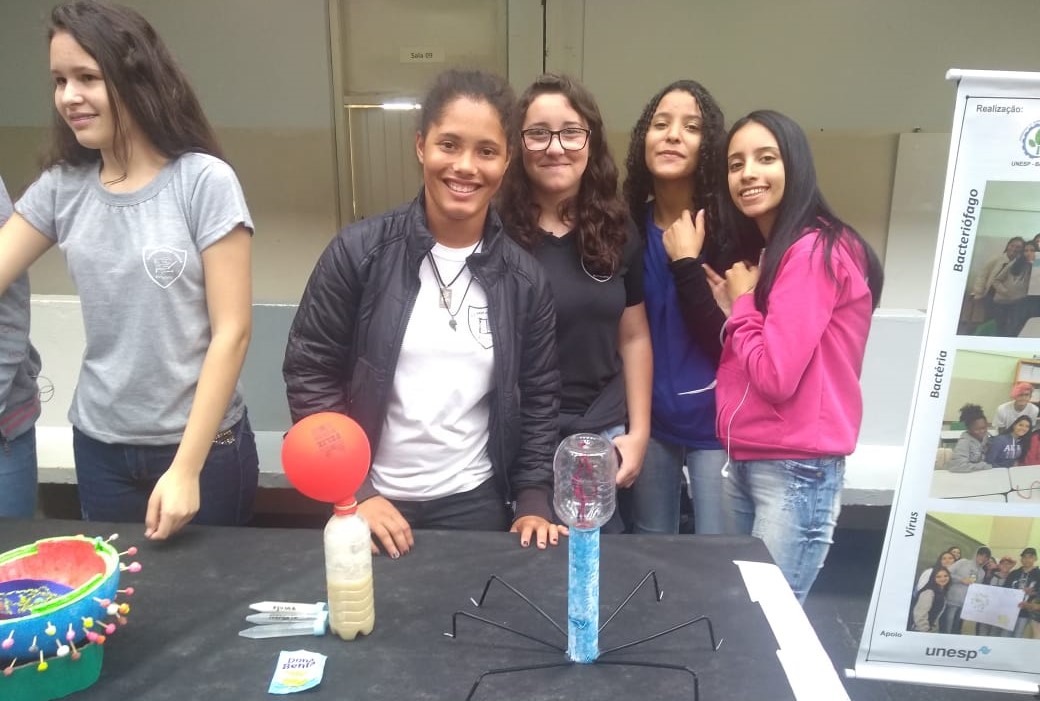 Escola Pedro Torres realiza sua ‘Feira de Ciências’