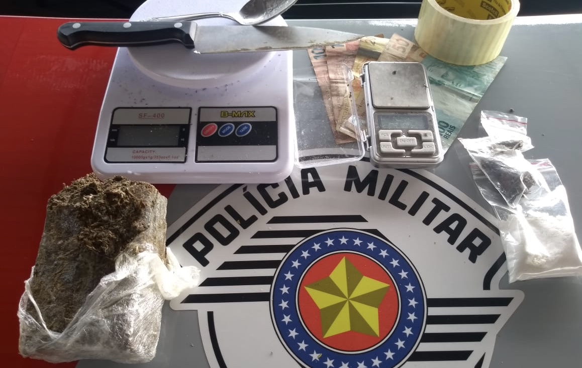 PM prende dupla com “falso Uber” que vendia droga no centro de Botucatu