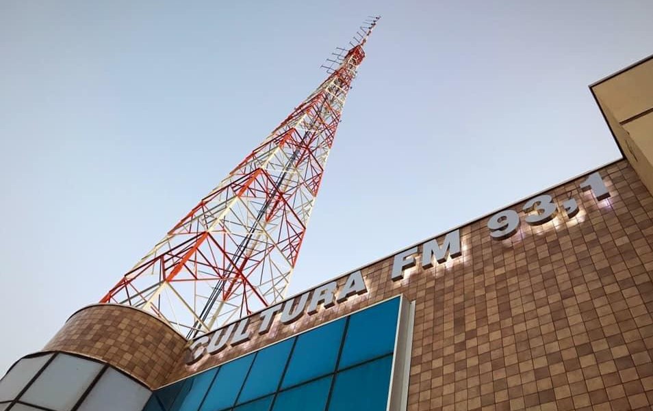 Rádio Cultura FM (93,1) está de volta com uma programação adulta contemporânea Rádio Cultura FM (93,1) está de volta com uma programação adulta contemporânea