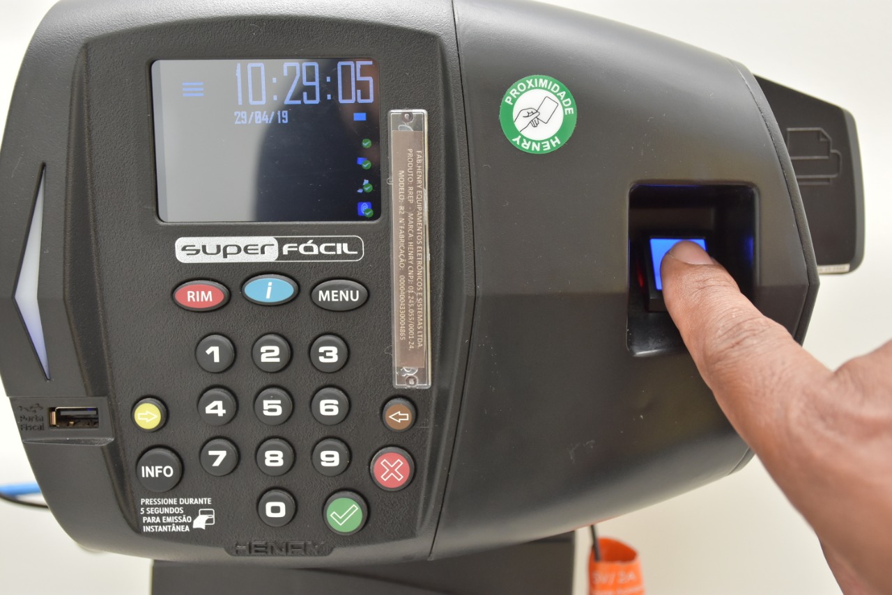 Unidades de Saúde do Município terão ponto eletrônico para os funcionários
