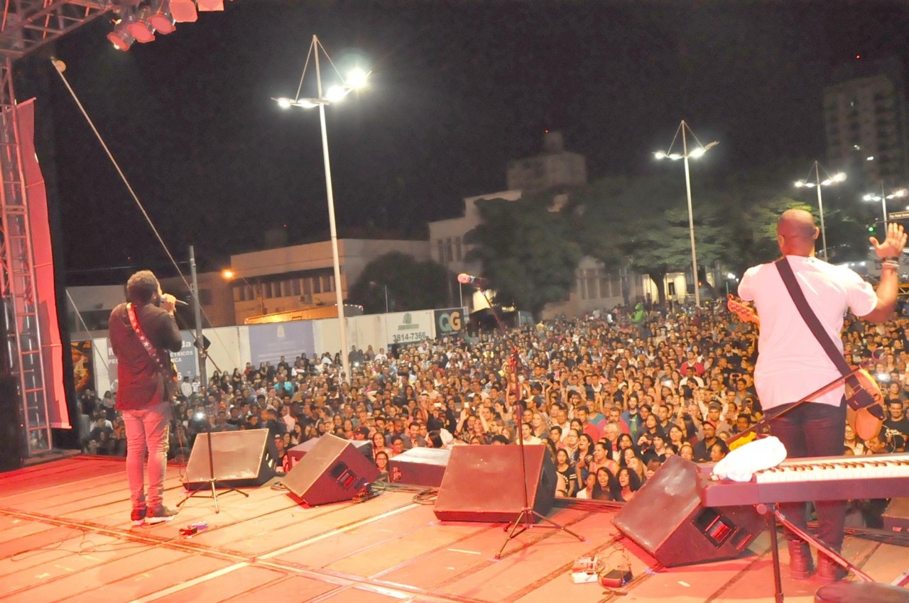 Shows do Aniversário de 164 anos de Botucatu começam nesta quinta, 11