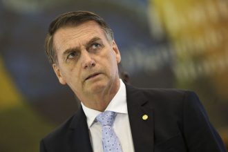 Bolsonaro armas