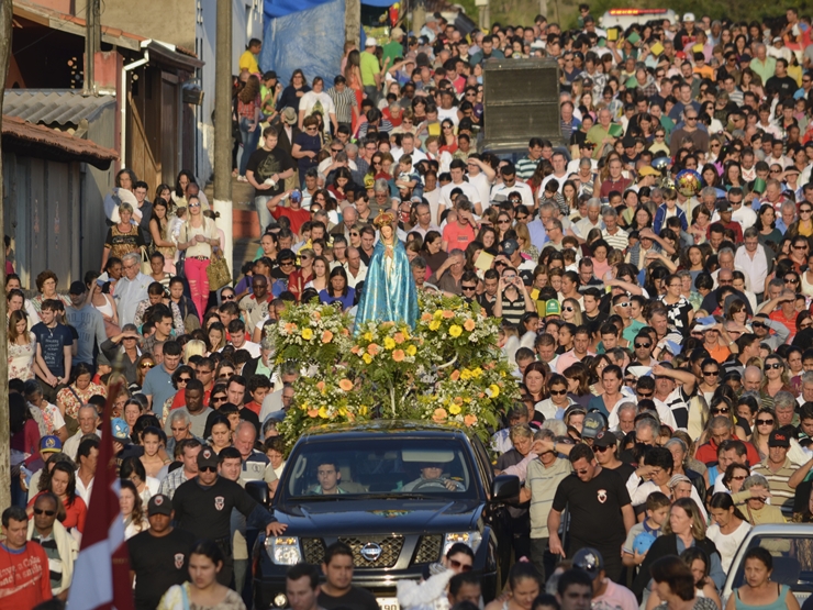 Festa de Aparecida de São Manuel segue até o próximo dia 15 Festa de Aparecida de São Manuel segue até o próximo dia 15