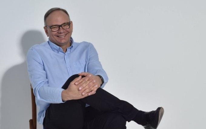 Ex-nadador botucatuense lança livro na próxima quinta-feira, 24 Ex-nadador botucatuense lança livro na próxima quinta-feira, 24