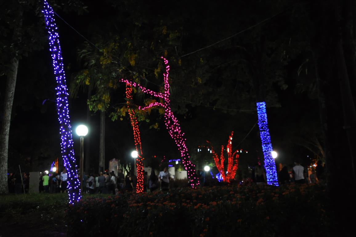 Botucatu Luz terá atrações culturais em praças iluminadas a partir desta semana