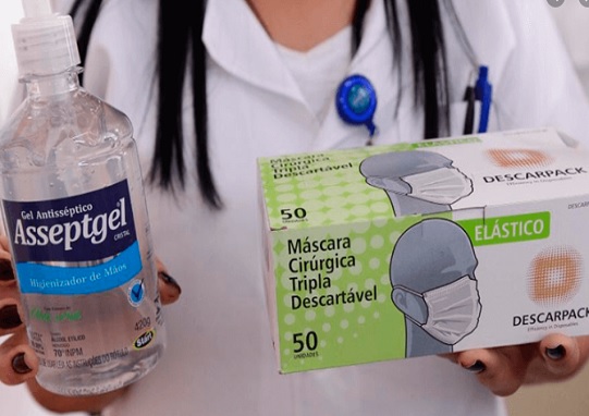 Vereador pede distribuição de máscaras e álcool em gel nos Postos de Saúde e fiscalização do Procon quanto ao preço abusivo em farmácias