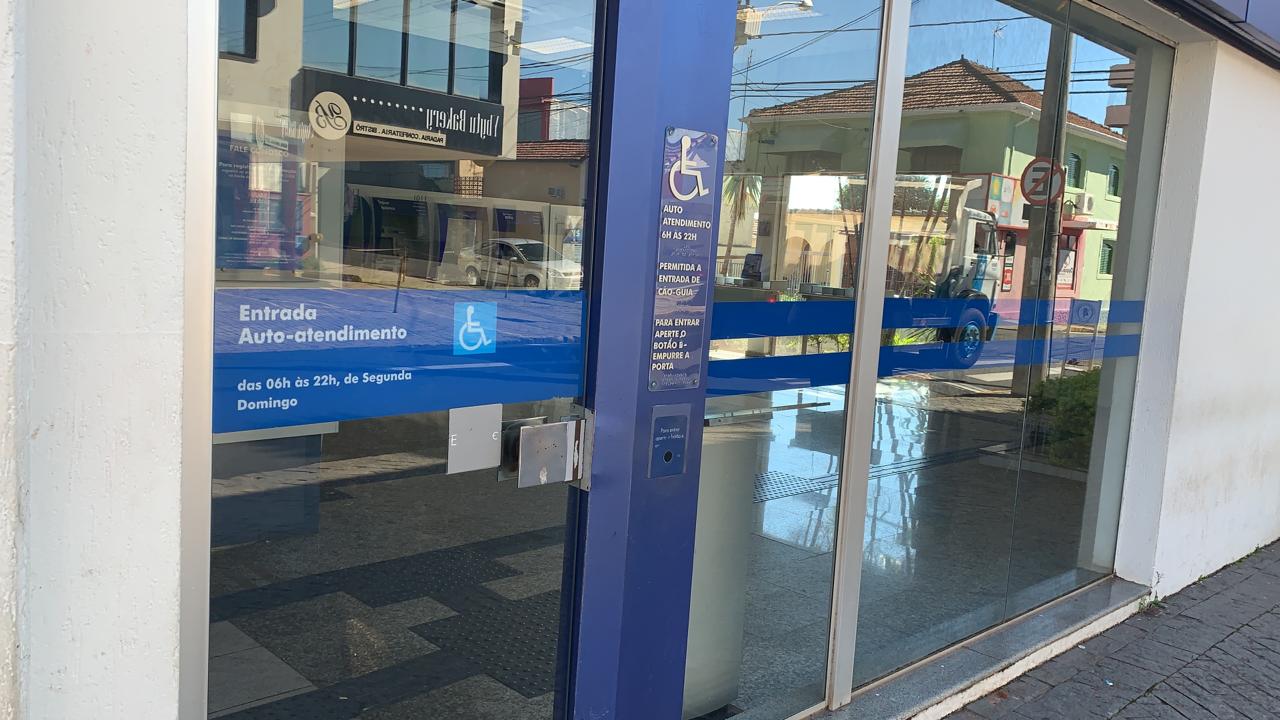 Agências bancárias não abrem neste feriado