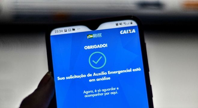 Mais de 32,2 milhões já se cadastraram para pedir o auxílio emergencial de R$ 600 Mais de 32,2 milhões já se cadastraram para pedir o auxílio emergencial de R$ 600