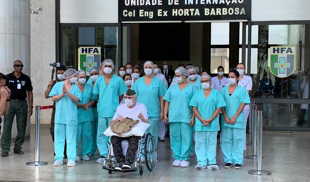 Aos 99 anos, veterano da 2ª Guerra Mundial, é mais velho a se recuperar da Covid-19 no Brasil Aos 99 anos, veterano da 2ª Guerra Mundial, é mais velho a se recuperar da Covid-19 no Brasil