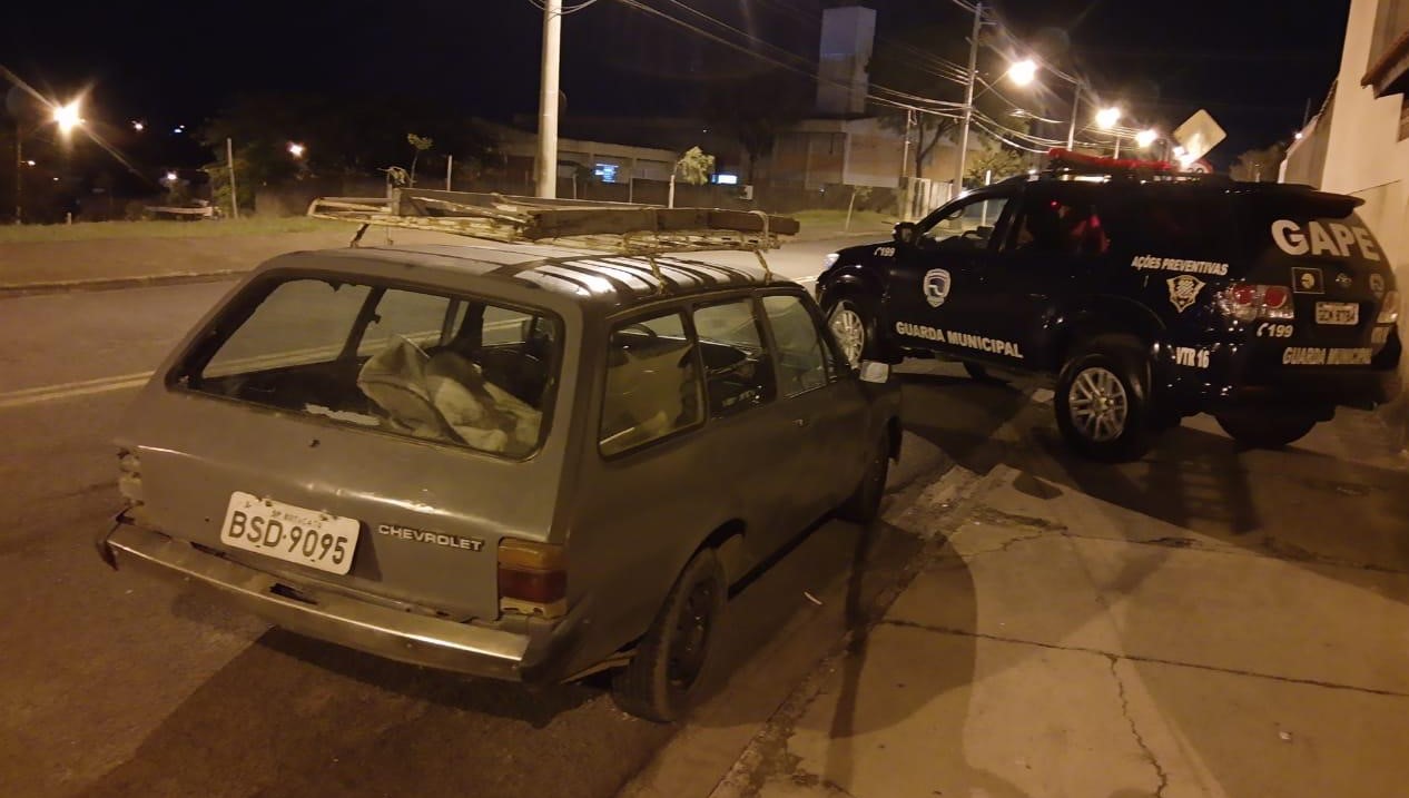 GAPE encontra carro furtado em Botucatu
