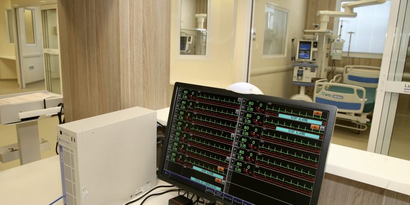 COVID-19: estudo pode dar origem a teste capaz de prever hospitalização de pacientes