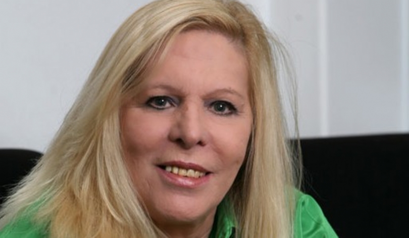 Cantora Vanusa morre aos 73 anos em Santos, no litoral de SP