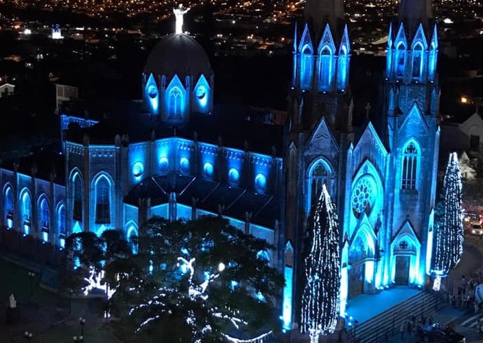 Iluminação de Natal da Catedral é adiada para domingo, dia 06 de dezembro
