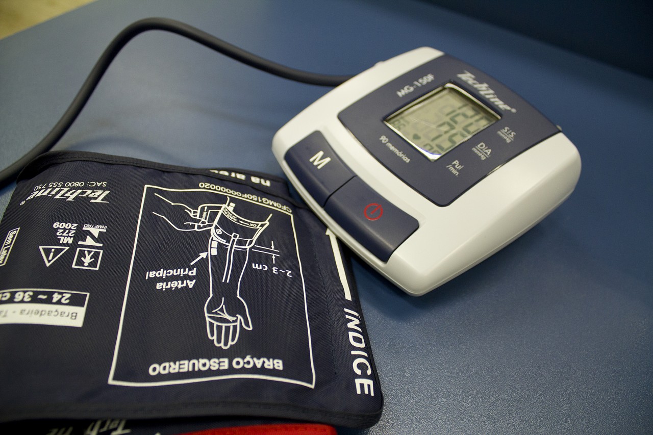 Ipem-SP verifica medidores de pressão arterial usados em hospitais