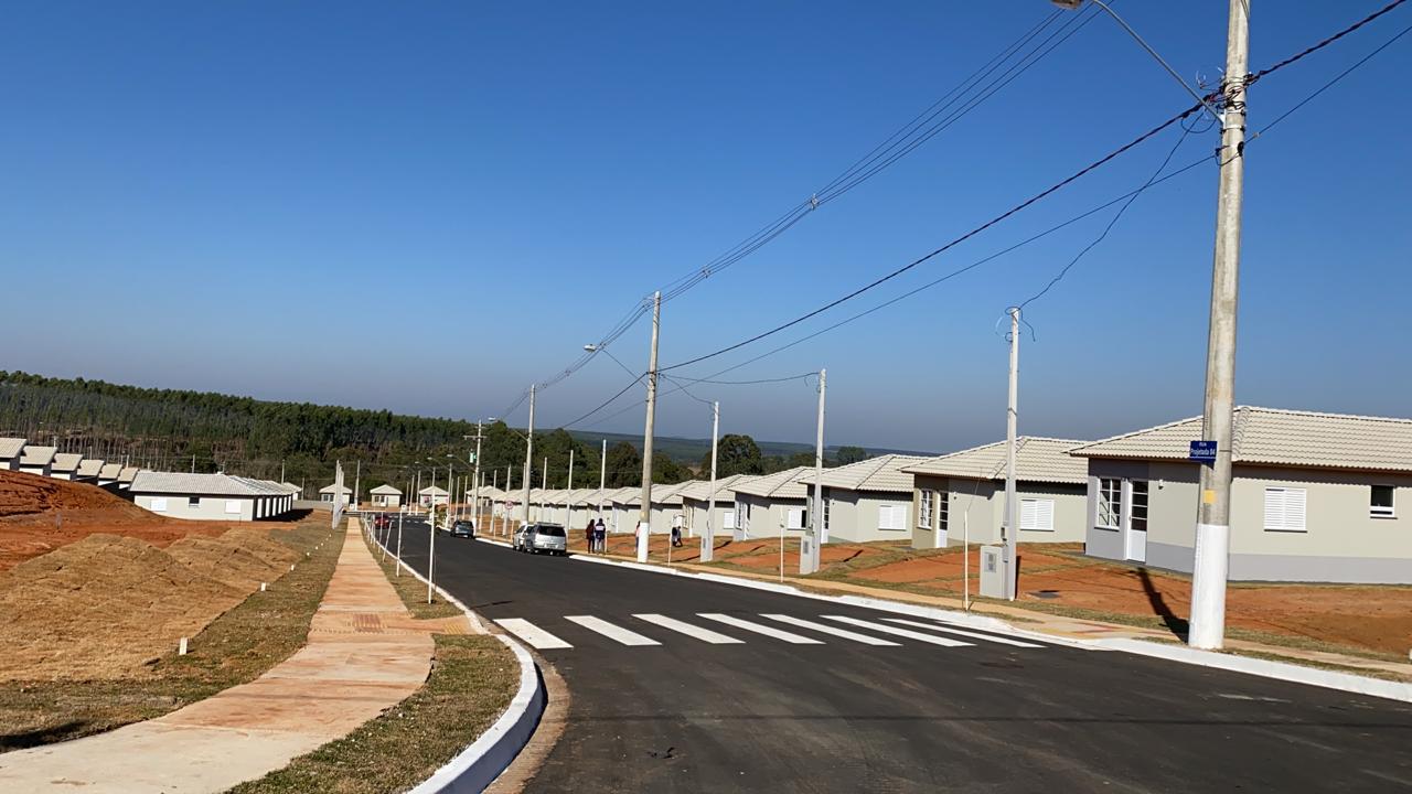 O Sonho Da Casa Própria 742 Famílias De Botucatu Recebem As Chaves Do Residencial Vida Nova 2445