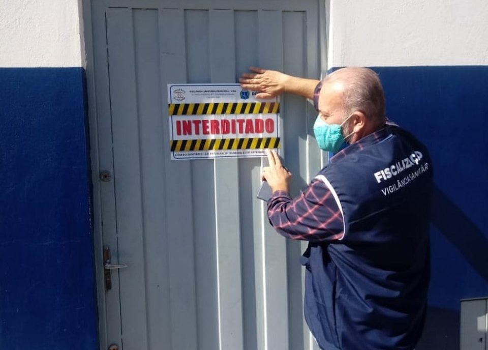 Fábrica clandestina de cosméticos é lacrada pela Polícia Civil em Botucatu após denúncias