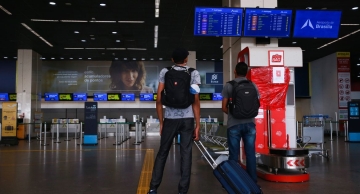 Brasil vai fechar fronteiras aéreas com 6 países da África por conta de nova variante de coronavírus