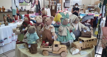 Artesãs de Botucatu realizam Feira Natalina para arrecadar fundos ao Asilo