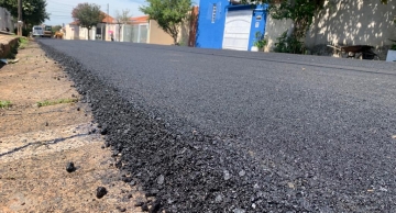 Rua Siqueira Campos recebe novo asfalto nesta quinta-feira, 02
