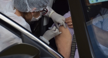 Dia ‘D’: Prefeitura abre hoje 7 pontos fixos e drive para vacinar os faltosos em Botucatu contra a Covid