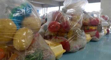 10 mil kits de alimentação escolar começam a ser entregues nas escolas municipais de Botucatu