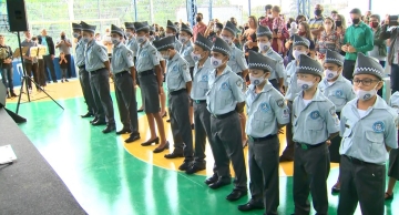 Governo federal vai encerrar programa de escolas cívico-militares