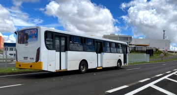 Passageira sofre acidente em ônibus do transporte coletivo de Botucatu Passageira sofre acidente em ônibus do transporte coletivo de Botucatu