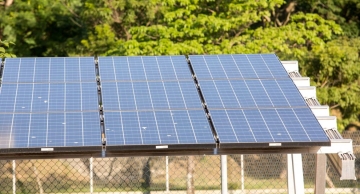 Entenda como funciona e veja as vantagens da energia solar nas residências Entenda como funciona e veja as vantagens da energia solar nas residências