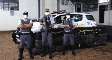 TOR apreende 754 quilos de maconha após perseguição na Castelo Branco em Itatinga