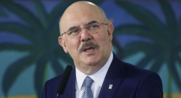 Após denúncias, Milton Ribeiro anuncia exoneração do Ministério da Educação