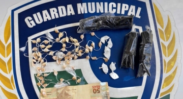 Homem é preso pela GCM traficando perto de escola no Monte Mor em Botucatu