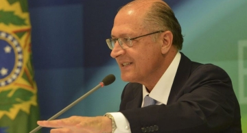 Alckmin sela filiação ao PSB e fica mais próximo de ser vice em chapa com Lula