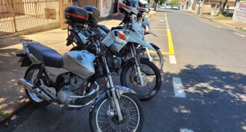Polícia Militar recolhe motocicletas durante ações em Botucatu e São Manuel