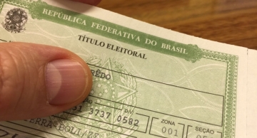 Botucatu tem 22 mil títulos eleitorais cancelados Botucatu tem 22 mil títulos eleitorais cancelados