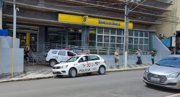 Agência bancária é alvo de assaltantes no feriado de carnaval em Agudos