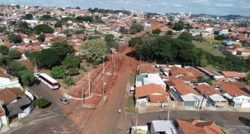 Obras na Avenida Conde de Serra Negra seguem em ritmo acelerado