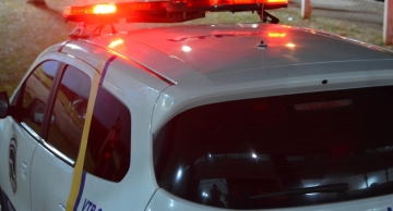 GCM prende homem após agressão com barra de ferro em Botucatu GCM prende homem após agressão com barra de ferro em Botucatu